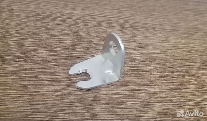 Уголок мебельный для стяжки оцинкованый