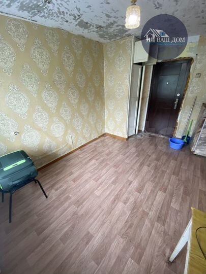 Комната 13 м² в 5-к., 3/5 эт.