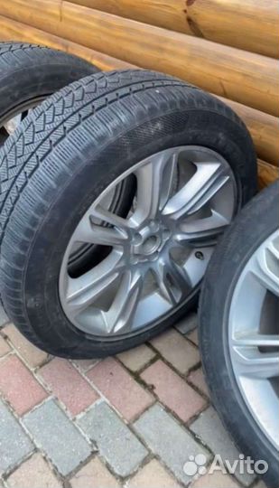 Колеса R20 Land Rover Velar зима