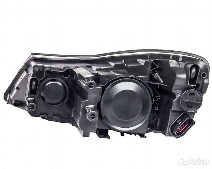 Фара SKL031306003R правая Skoda Octavia 2