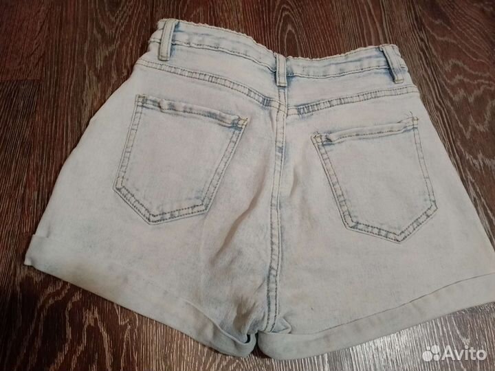 Джинсовые шорты на девочку