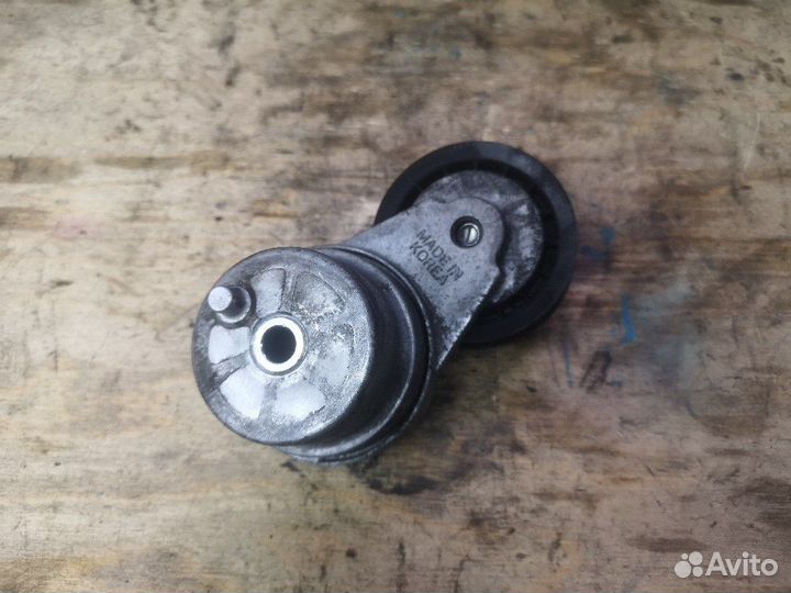 Натяжитель ремня 2.2CDTi Opel Chevrolet