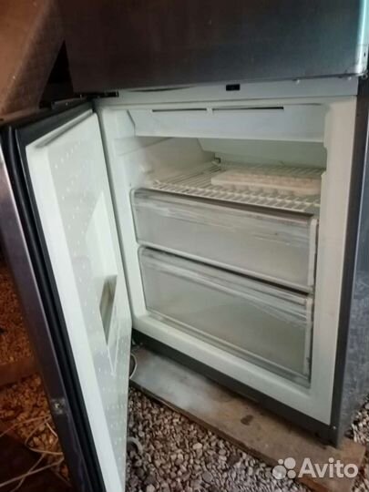 Холодильник бу Сиеменс