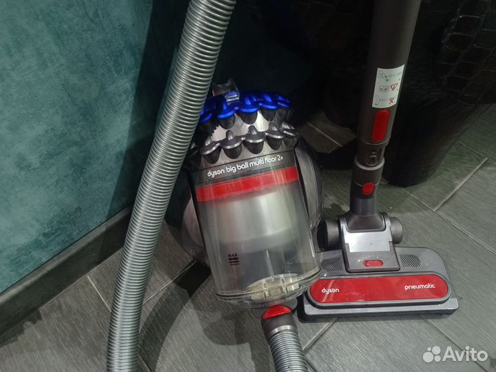 Пылесос dyson