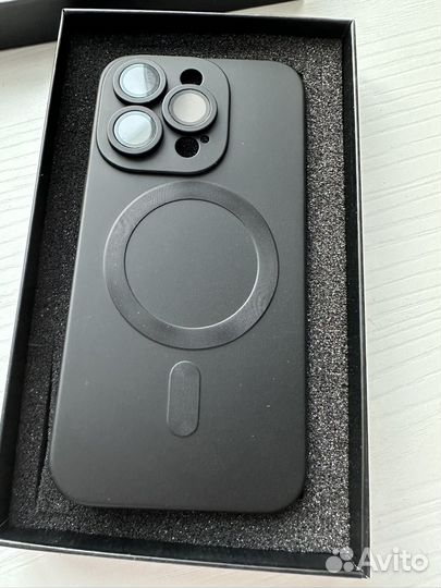 Чехол на iPhone 14 pro новый черный и стекло