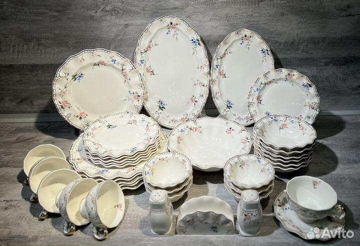 Чайно столовый сервиз на 6 персон