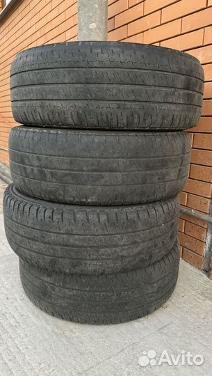 Michelin Agilis 235/65 R16C C