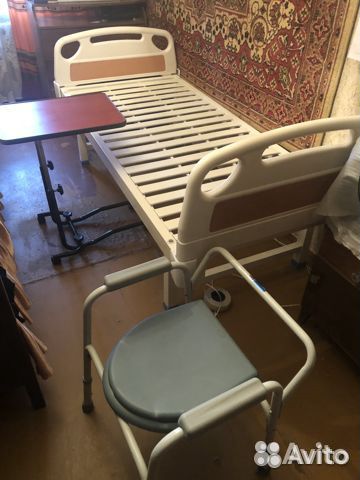 Кровать медицинская.Памперсы.Доставка