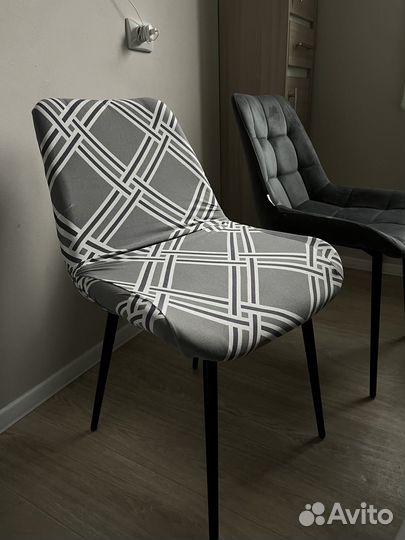 Чехлы на стулья 4 штуки универсальные