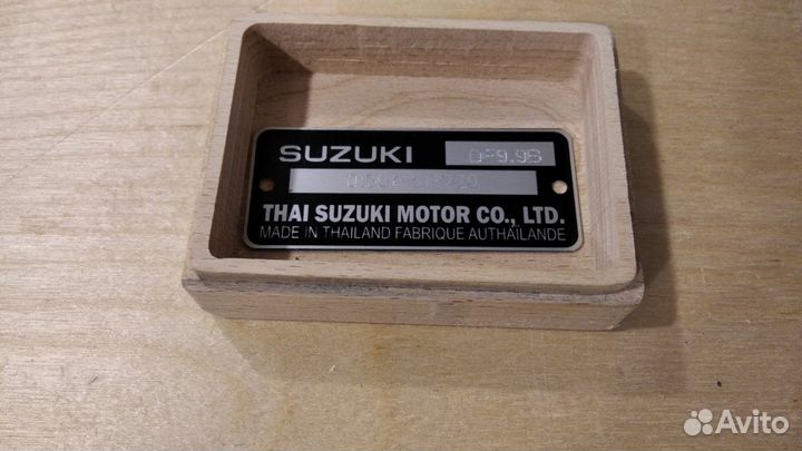 Изготовим шильдики и наклейки на любую технику