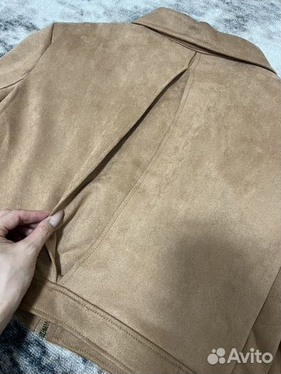 Замшевая куртка