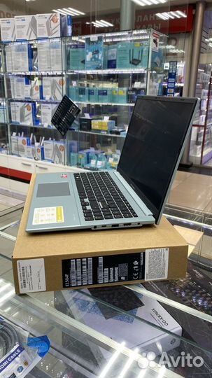 Ноутбук Asus 15 E1504FA-BQ089 (90NB0ZR3-M00L20)