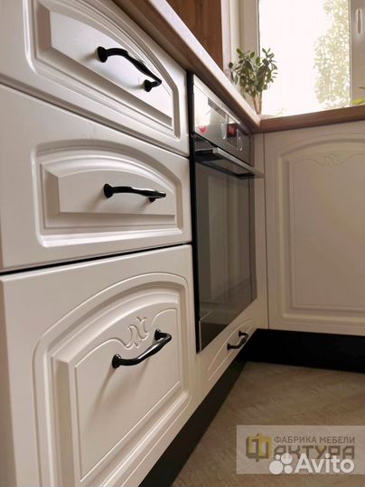 Кухни на заказ / 3D дизайн кухни