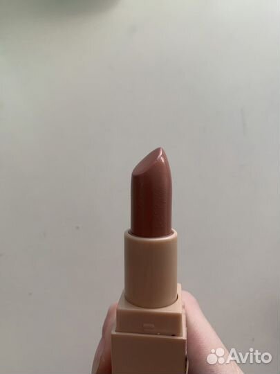 Помада stellary