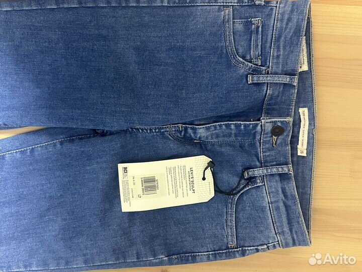 Джинсы levis 720