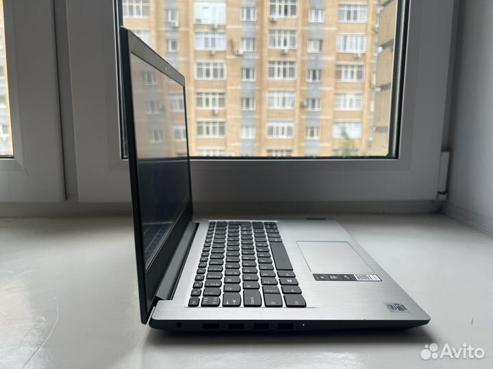 Ноутбук Lenovo Intel Core i3-10th/Гарантия