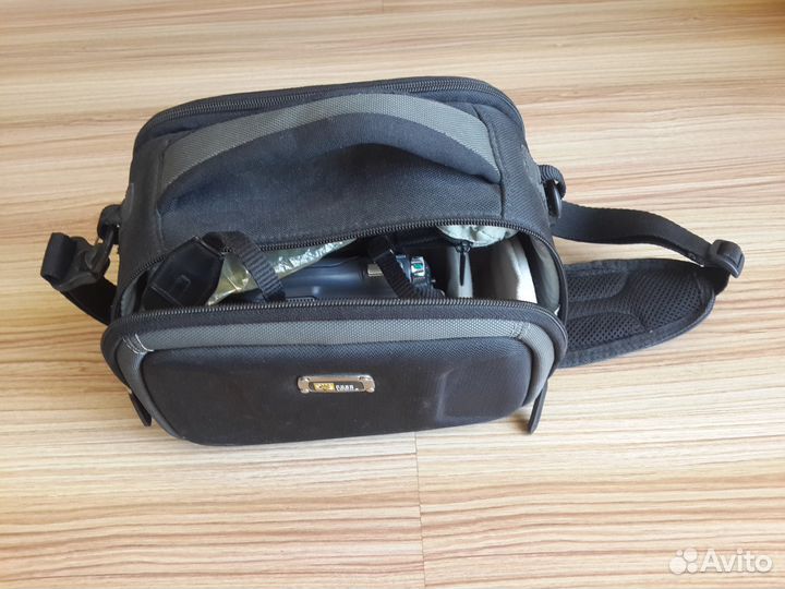 Видеокамера Sony DCR-DVD505E