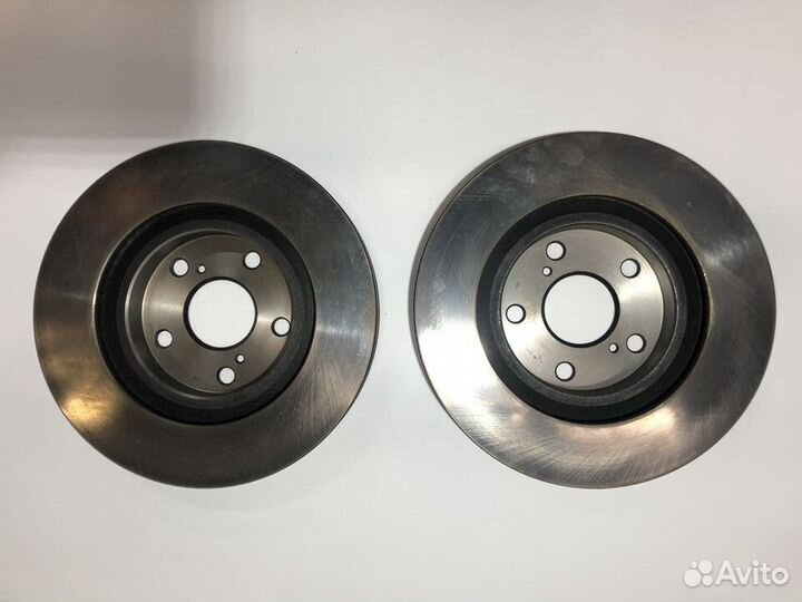 Диск тормозной передний для Toyota Camry v 40 2.4