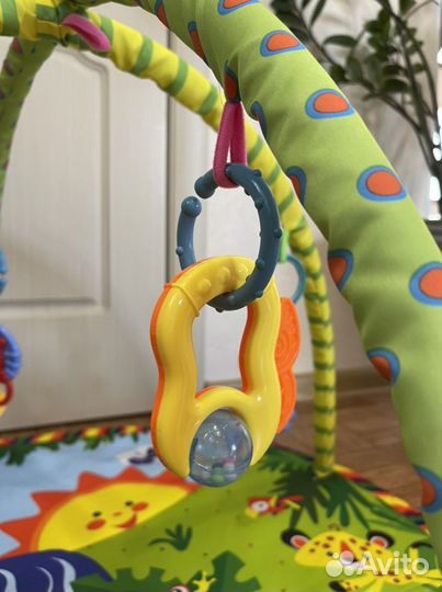 Развивающий коврик