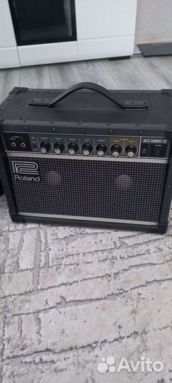 Гитарный комбоусилитель roland