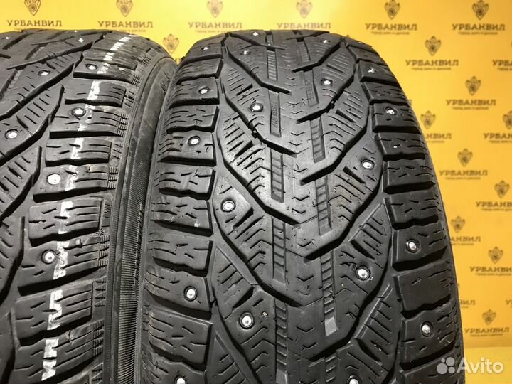 Tigar Ice 215/55 R17 98T