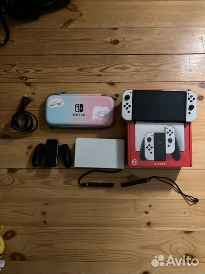 Nintendo switch oled с играми и картй памяти
