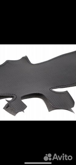 Кожаная оплетка руля Toyota Prius 30