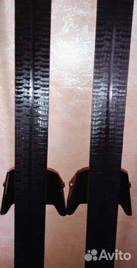 Беговые лыжи