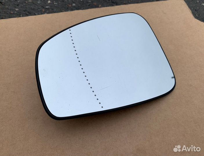 Стекло зеркала левого Fluence, Megane 3