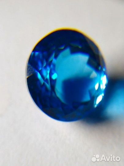 Топаз природный 20,1 карата, цвет Swiss