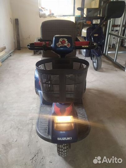 Продам электро скутер для пожилых людей Suzuki