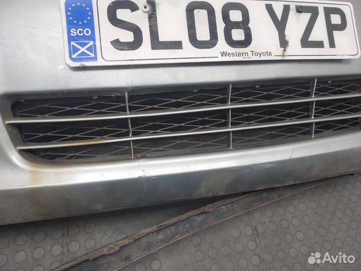 Бампер Toyota Yaris, 2008