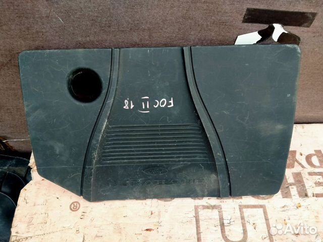 Накладка декоративная на двигатель Ford Focus 2