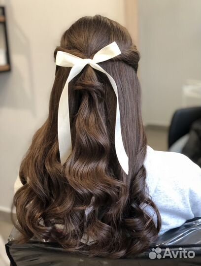 Модель на укладку волос