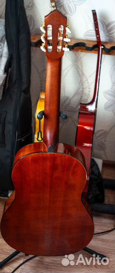 Классическая гитара yamaha c80