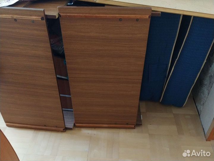 Спальный гарнитур б/у