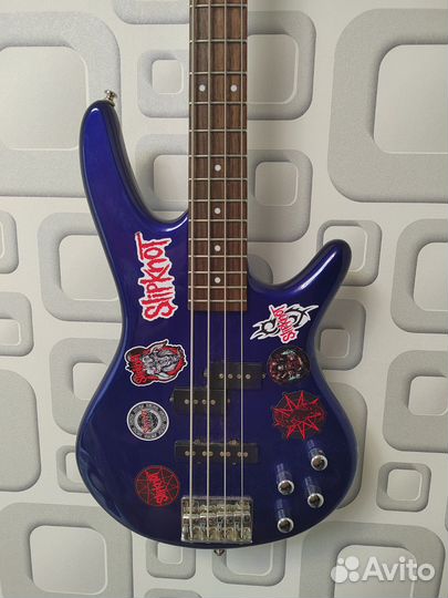Басс гитара ibanez