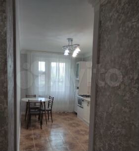 1-к. квартира, 50 м², 2/10 эт.