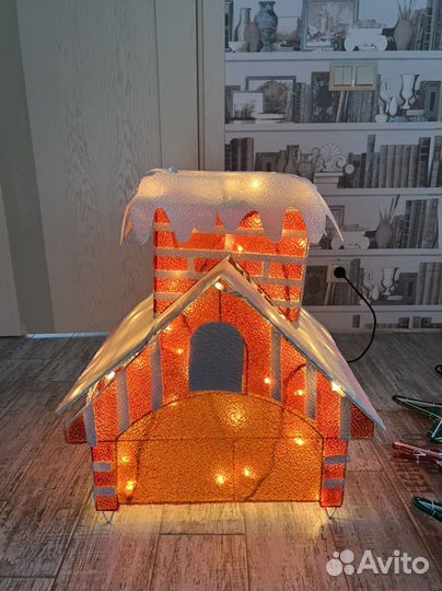 Новогодняя игрушка