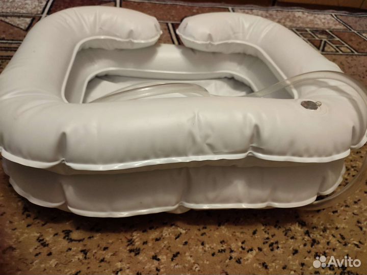 Надувная подушка для мытья головы