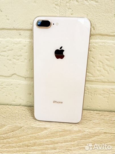 iPhone 8 Plus, 256 ГБ