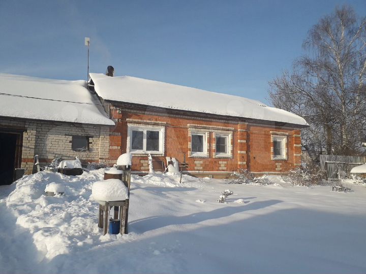 Дом 72 м² на участке 21,5 сот.