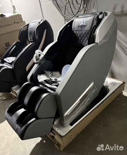 Массажное кресло