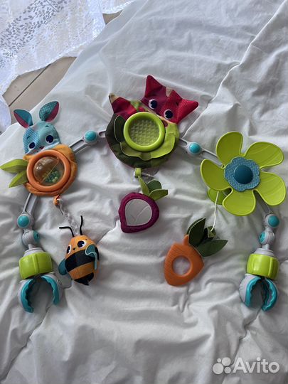 Игрушки для самых маленьких погремушки