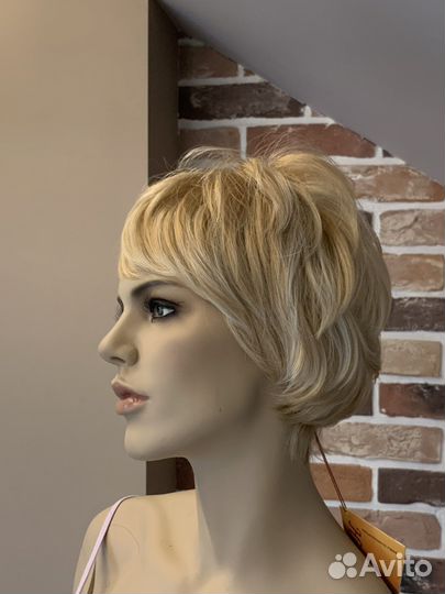 Парик E Wien 24H613