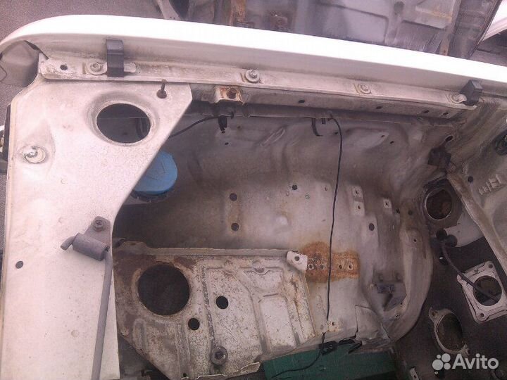 Лонжерон правый Isuzu Bighorn UBS69DW