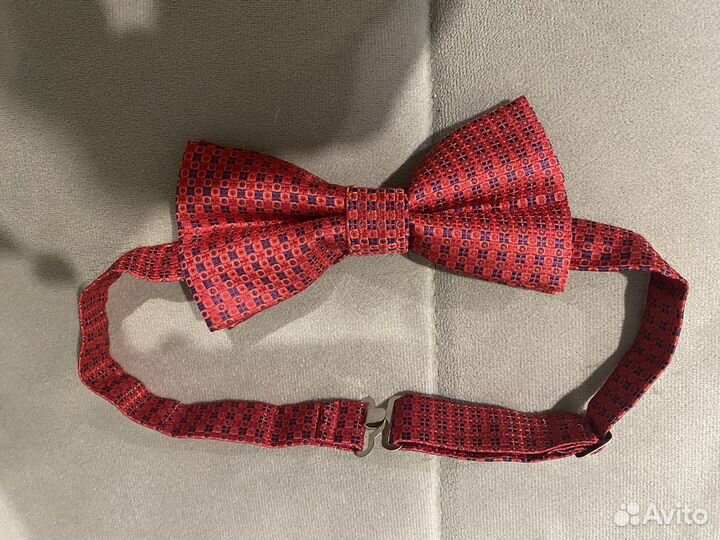 Галстук бабочка красная шелк