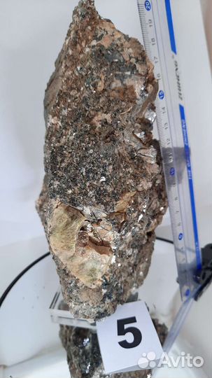 Сфен (титанит)