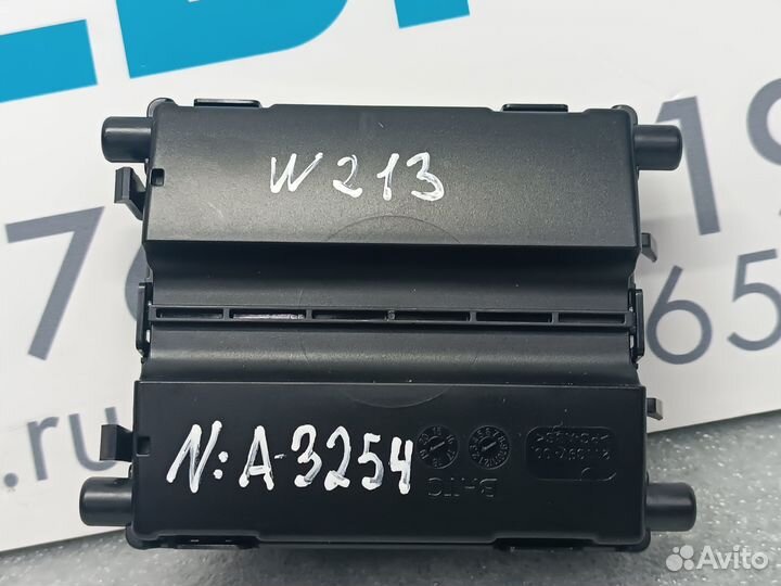 Блок управления климат-контролем Mercedes W213