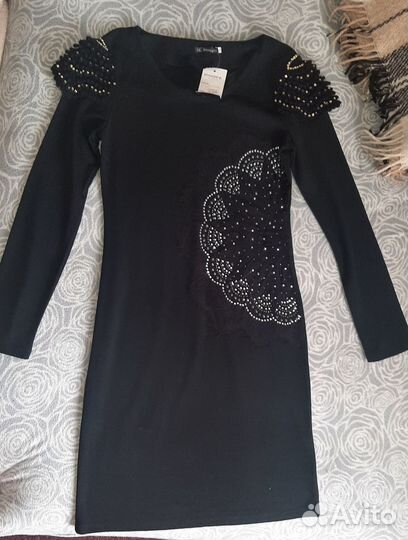 Платье вечернее